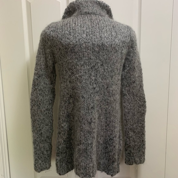 Free People Grey Wool blend Cardigan with Rose buttons Size Small - Picture 10 of 10